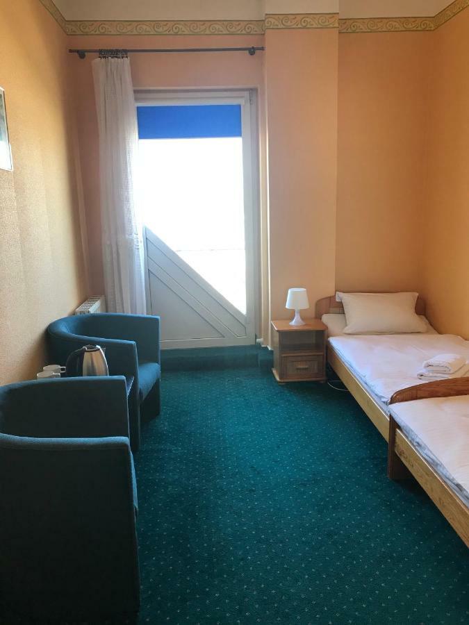 Zajazd Dajana Ustka Exterior foto